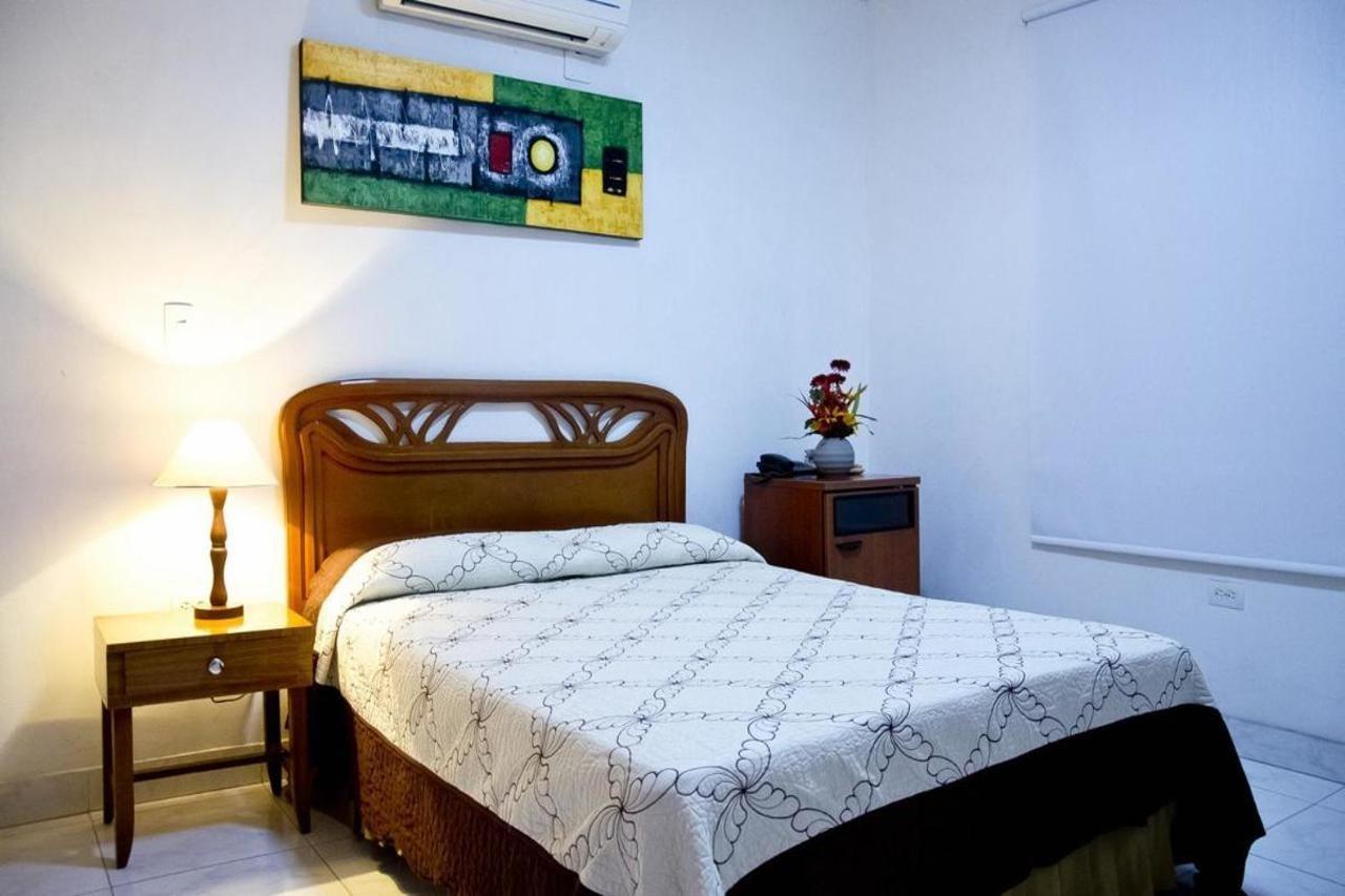 Hotel Chucarima Cúcuta Dış mekan fotoğraf